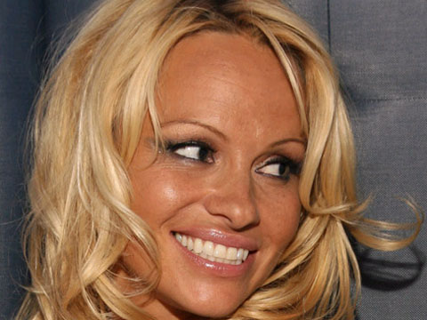 Pamela Anderson wie die Mama so die Kids