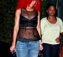 Rihanna nach einem Restaurant Besuch in Santa Monica