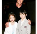 Michael Douglas mit seinen Kindern Dylan und Carys