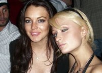 Wird sich Paris Hilton mit Lindsay Lohan schlagen